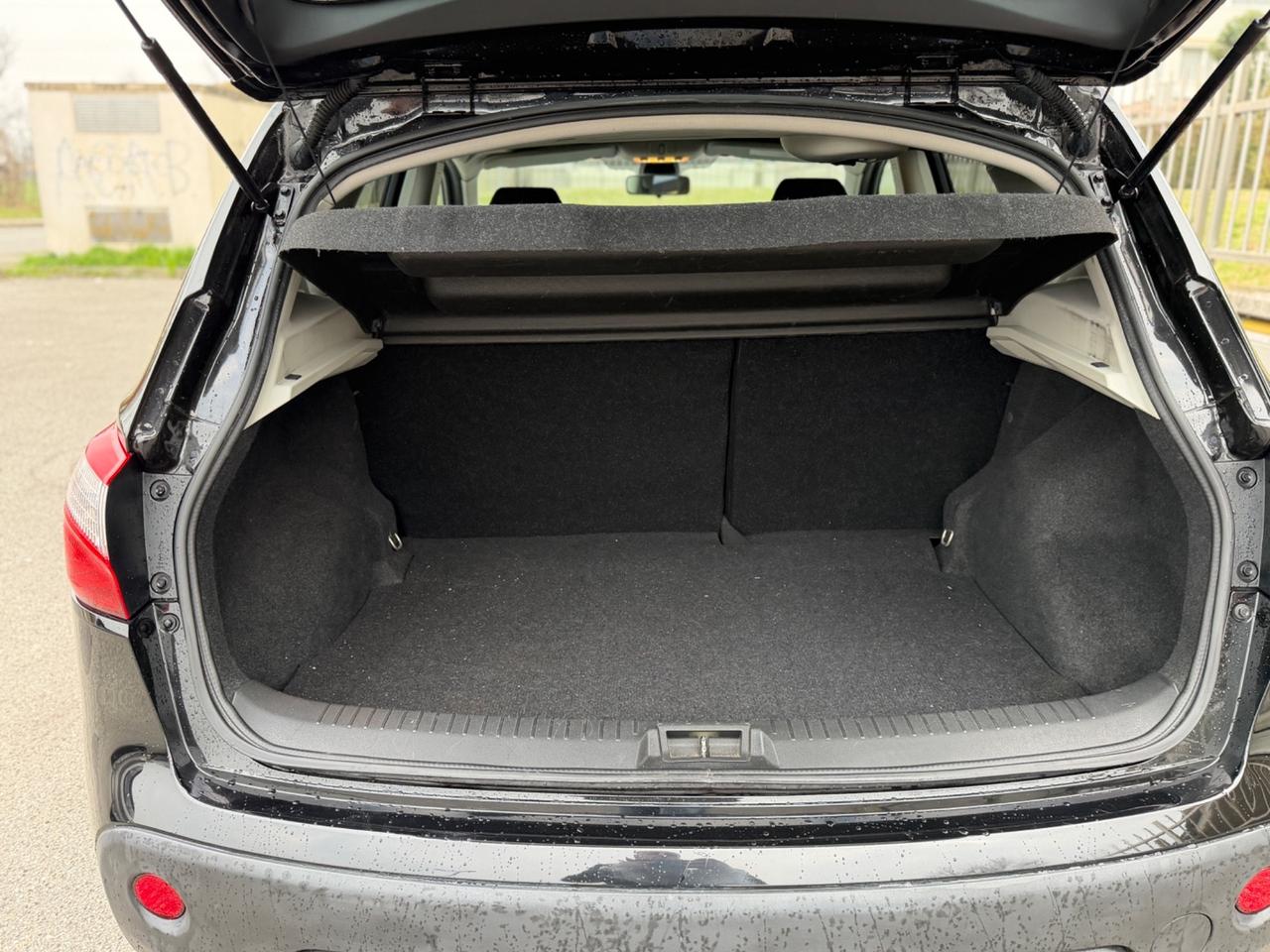 Nissan Qashqai 1.6 dCi DPF n-tec