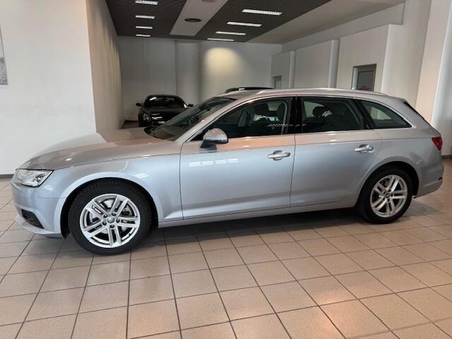 Audi A4 2.0 TDI 190 CV ultra Business s-tronic