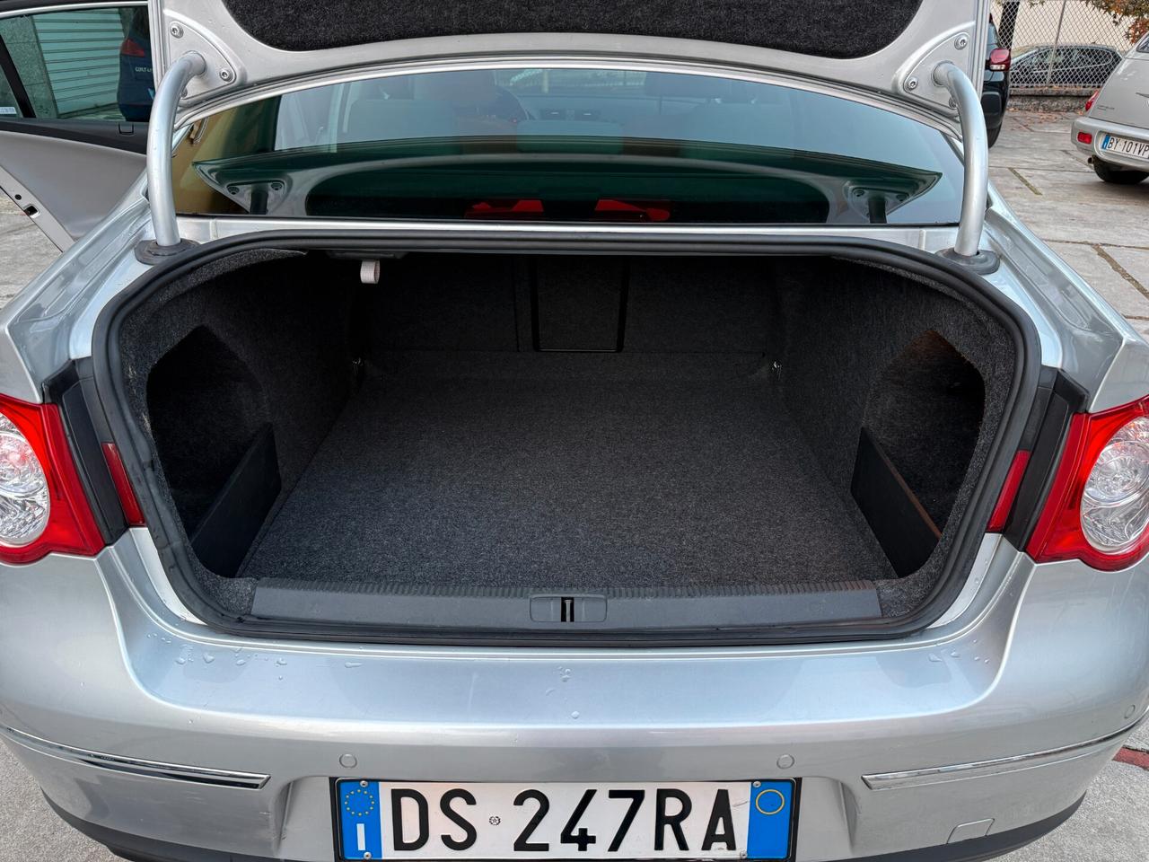 Volkswagen Passat 1.8 16V TSI Highline