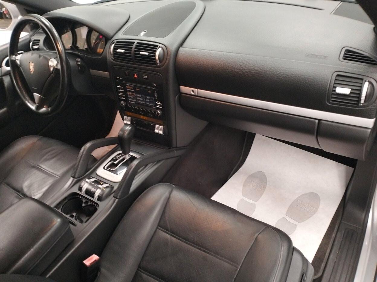 Porsche Cayenne 3.0 tdi V6 tiptronic dpf