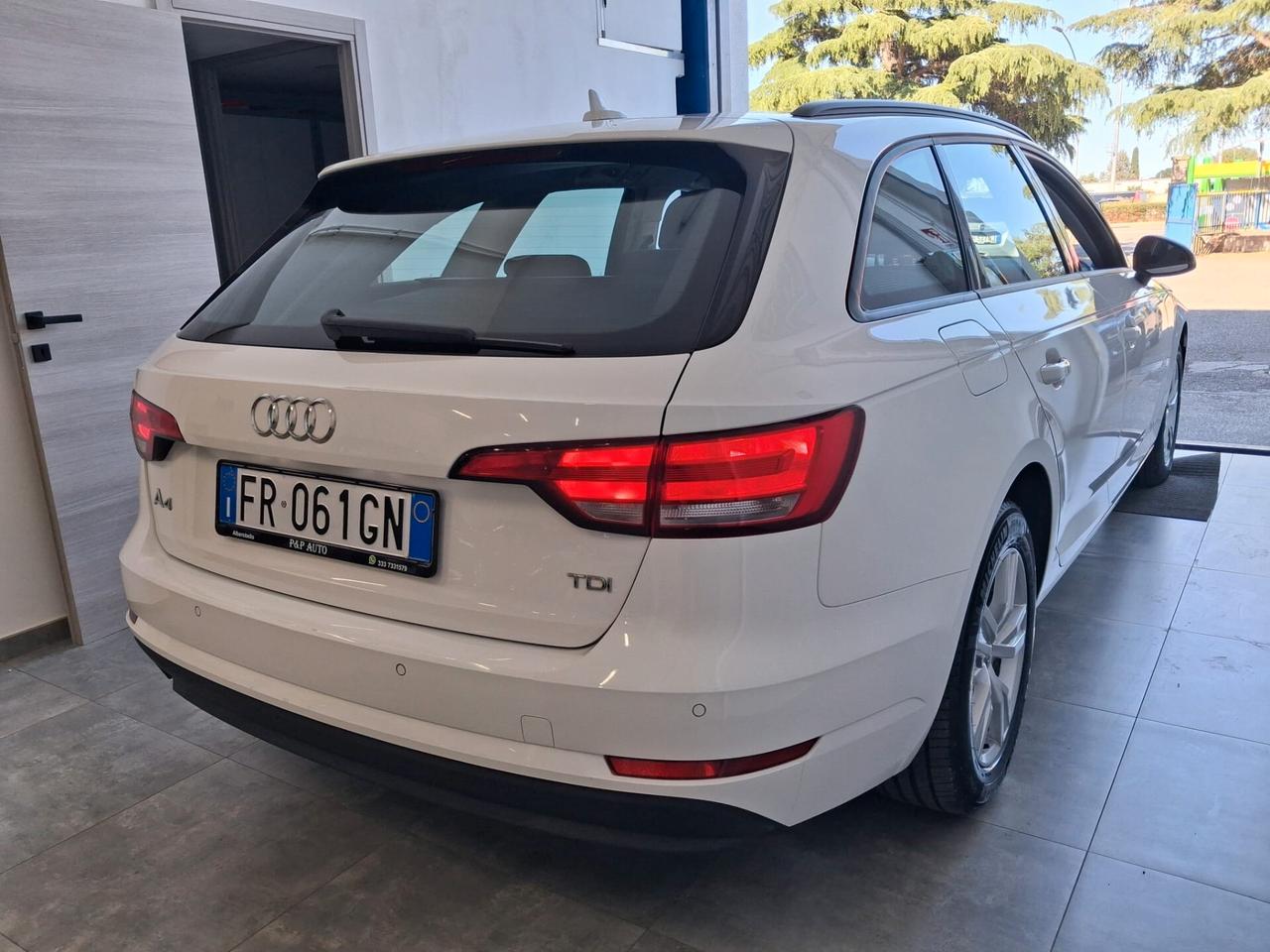 Audi A4 Avant 2.0 TDI 122 CV Business