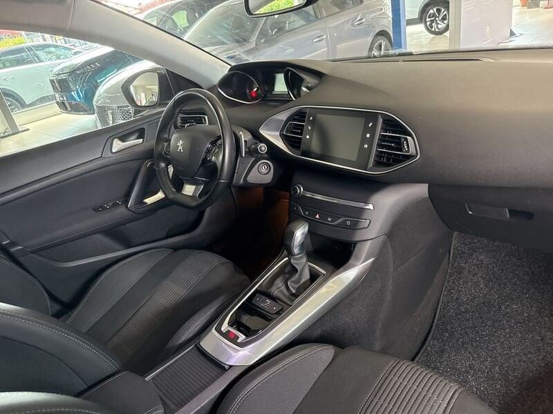 Peugeot 308 BlueHDi 130 EAT6 S&S SW Allure