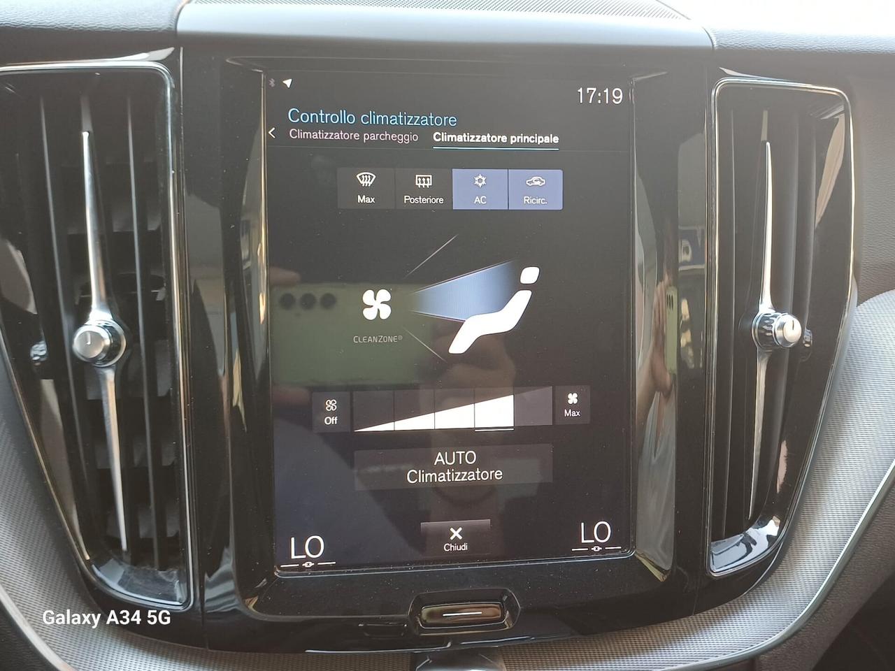 Volvo XC 60 XC60 D4 AWD Geartronic R-design