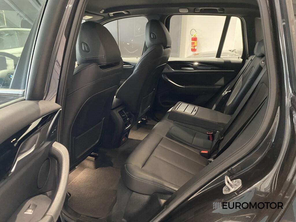 BMW X3 18 d Mild Hybrid 48V sDrive Steptronic