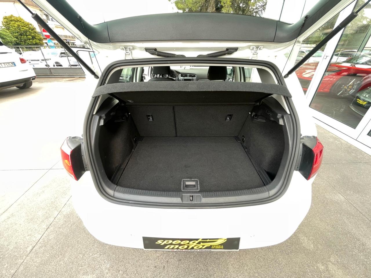 Volkswagen Golf 1.6 TDI 5p. Trendline BlueMotion Technology