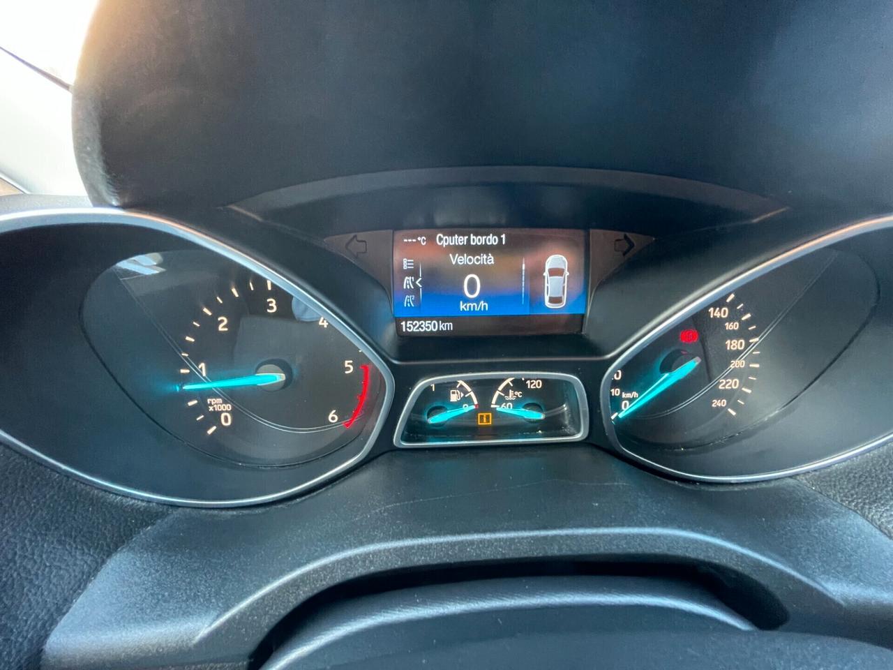 Ford Kuga 1.5 TDCI 120 CV S&S 2WD Titanium