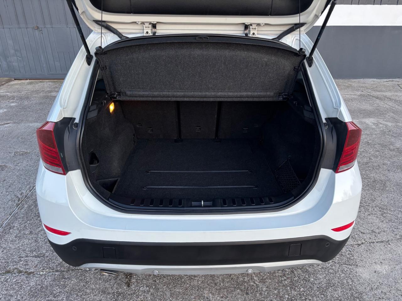 Bmw X1 sDrive 20d 143cv. Neopatentati. Garanzia