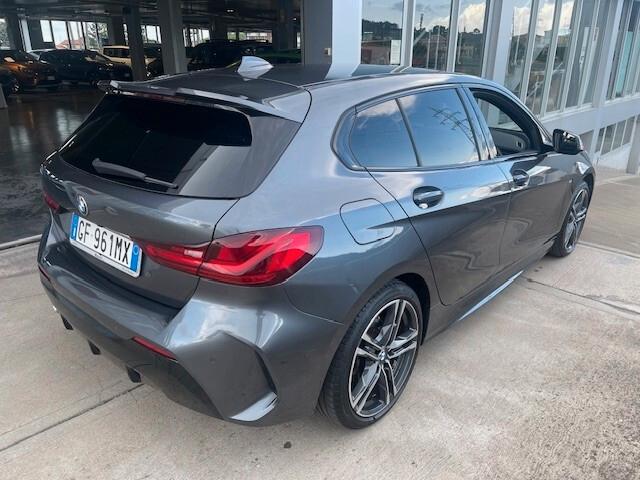 Bmw 116 116d 5p. Msport