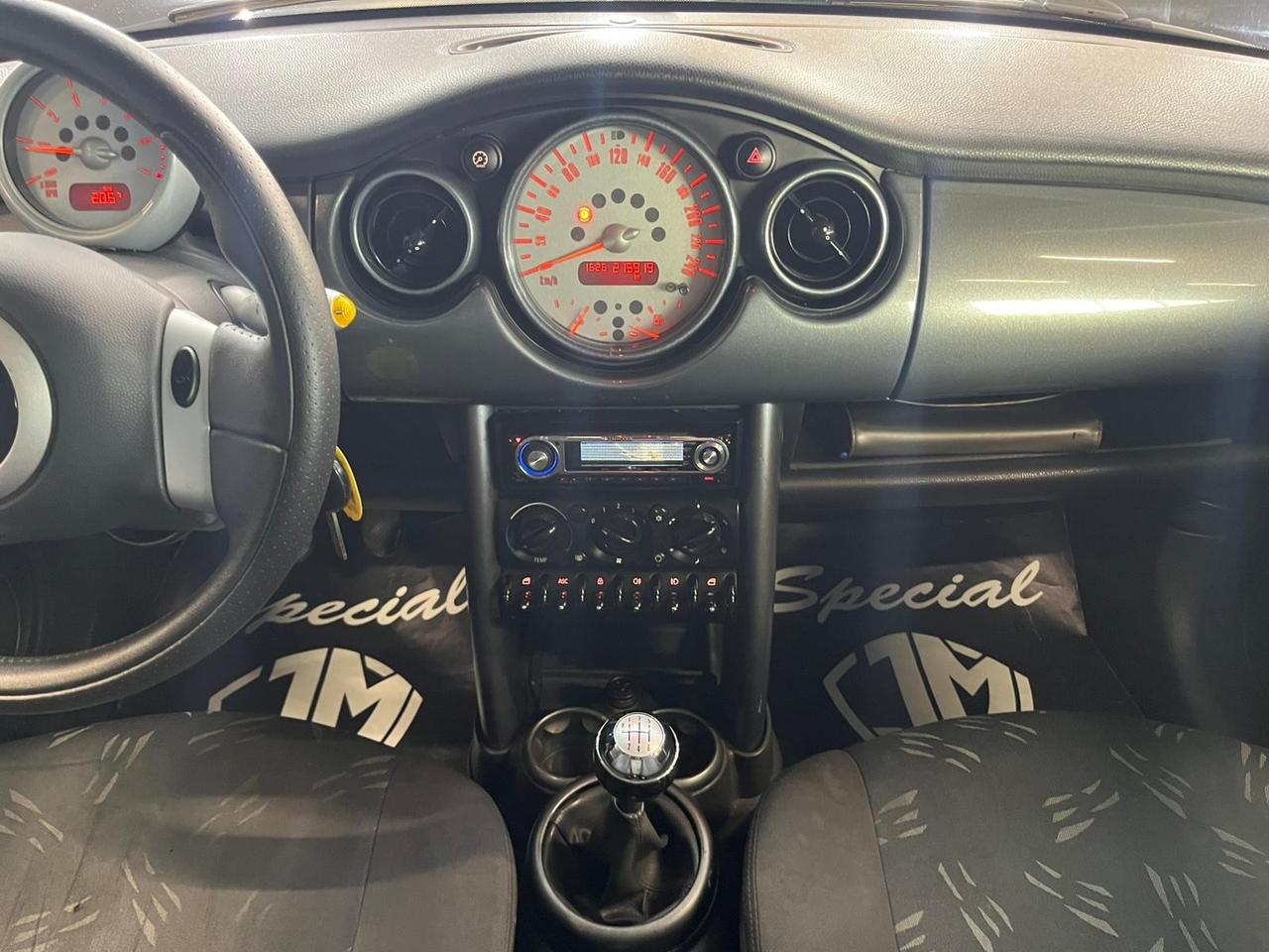 Mini 1.4 tdi One D de luxe OK NEOPATENTATI