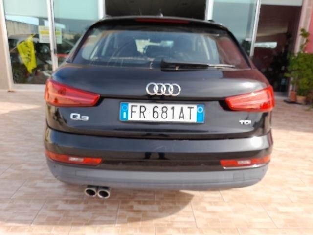 Audi Q3 2.0 TDI 150 CV S tronic Business