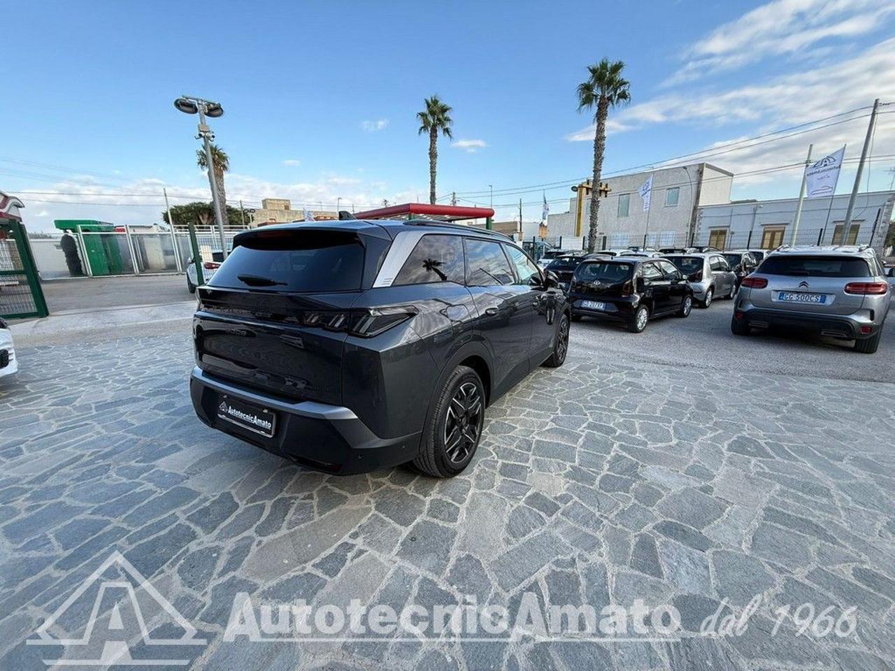 Peugeot 5008 Plug-in Hybrid 195 e-DCS7 Allure