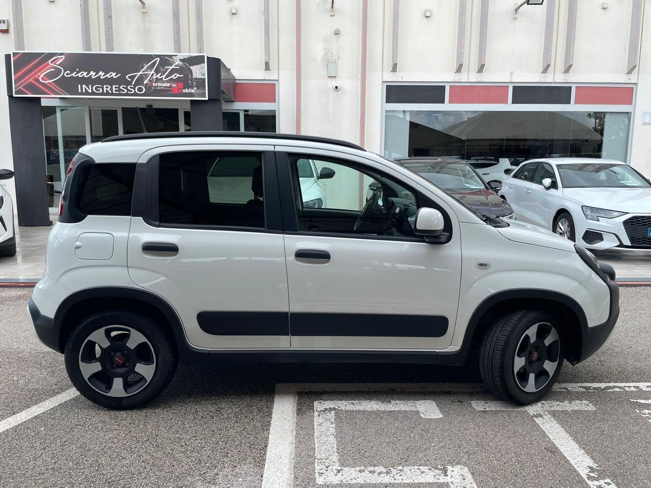 Fiat Panda 1.0 FireFly S&S Hybrid