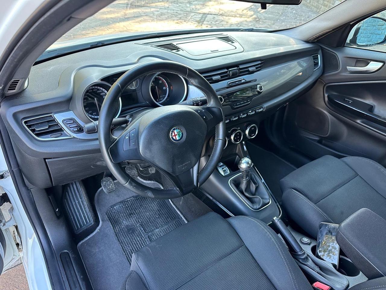 Alfa Romeo Giulietta 2.0 JTDm-2 140 CV Distinctive