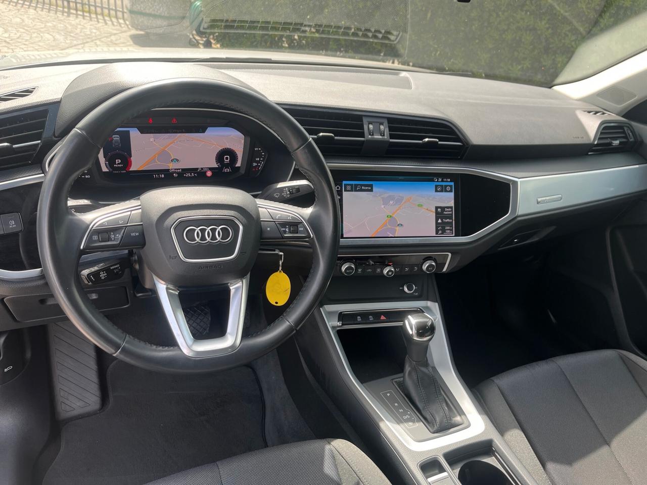 Audi Q3 35 TDI S tronic Business Advanced