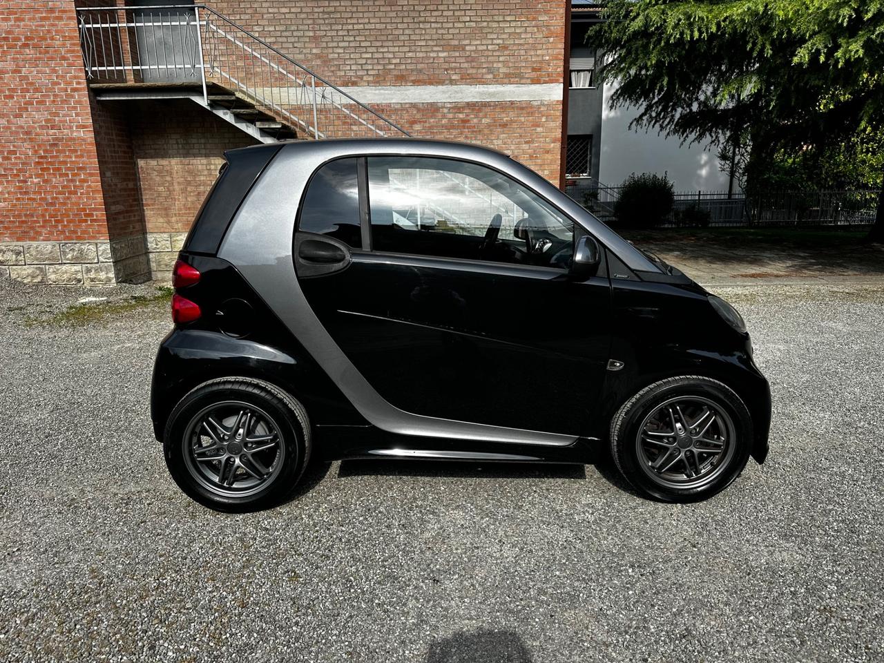 Smart ForTwo 1000 52 kW MHD coupé passion