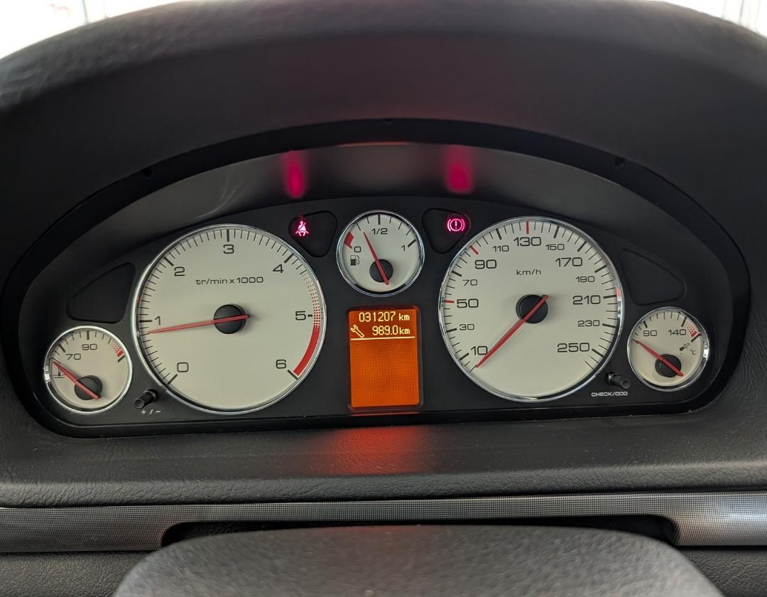 PEUGEOT 407 1ª serie - 407 1.6 HDi Australian