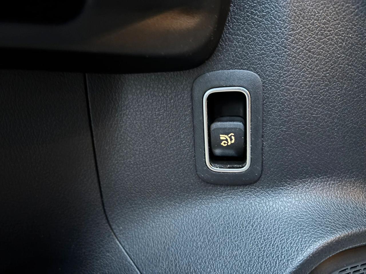 Mercedes B180d Sport LED- 2019