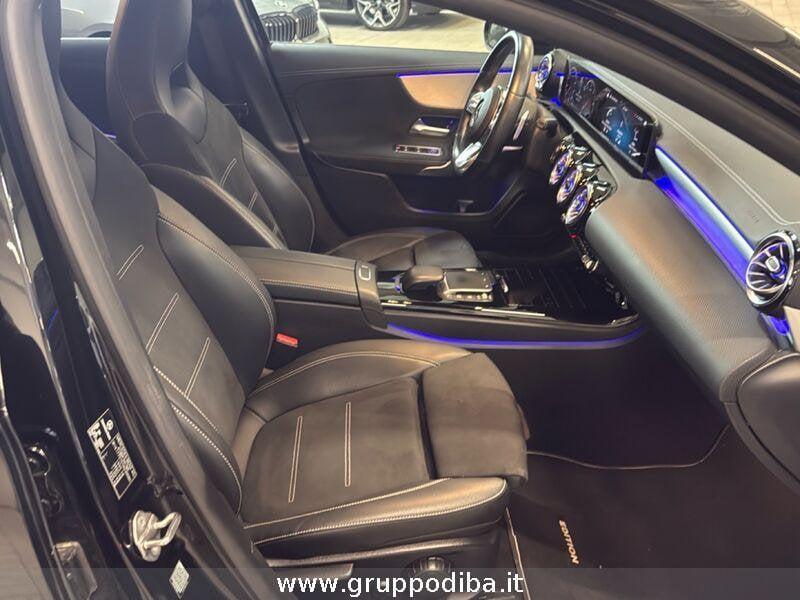 Mercedes-Benz Classe A - W177 2018 Diesel A 180 d Premium Night edition auto