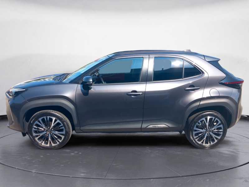 TOYOTA Yaris Cross 1.5h Lounge fwd 116cv e-cvt