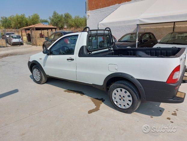 Fiat strada 1.3mtj clima unico proprietario