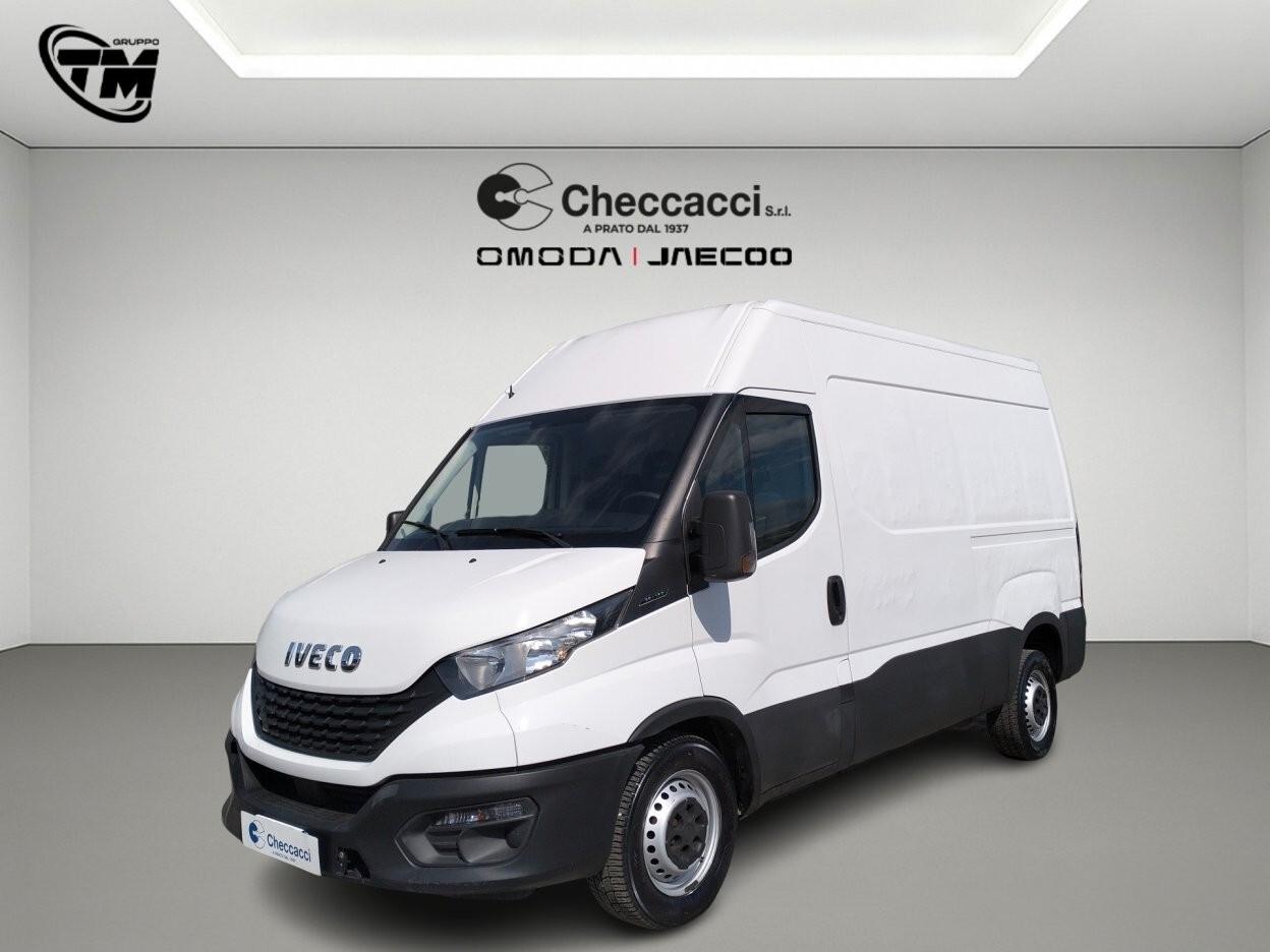 IVECO DAILY 2.3 HPT PM-TM Furgone * 31 000 KM *