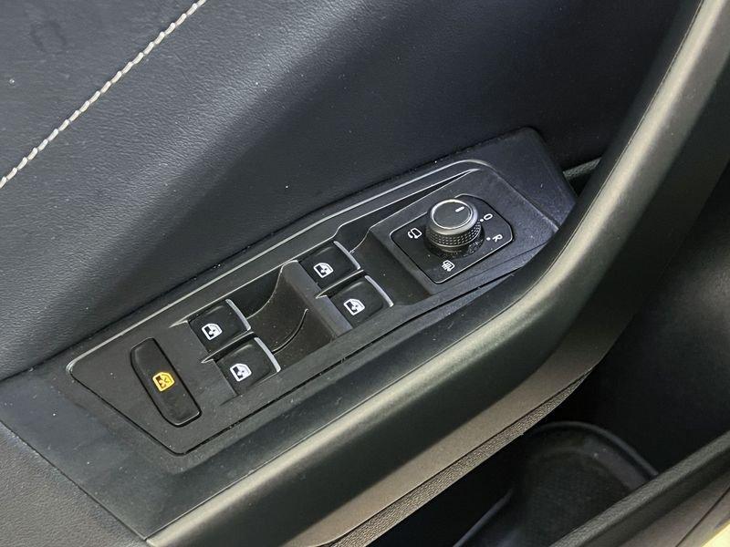 Volkswagen T-Roc T-Roc 2.0 tdi R-Line 150cv dsg