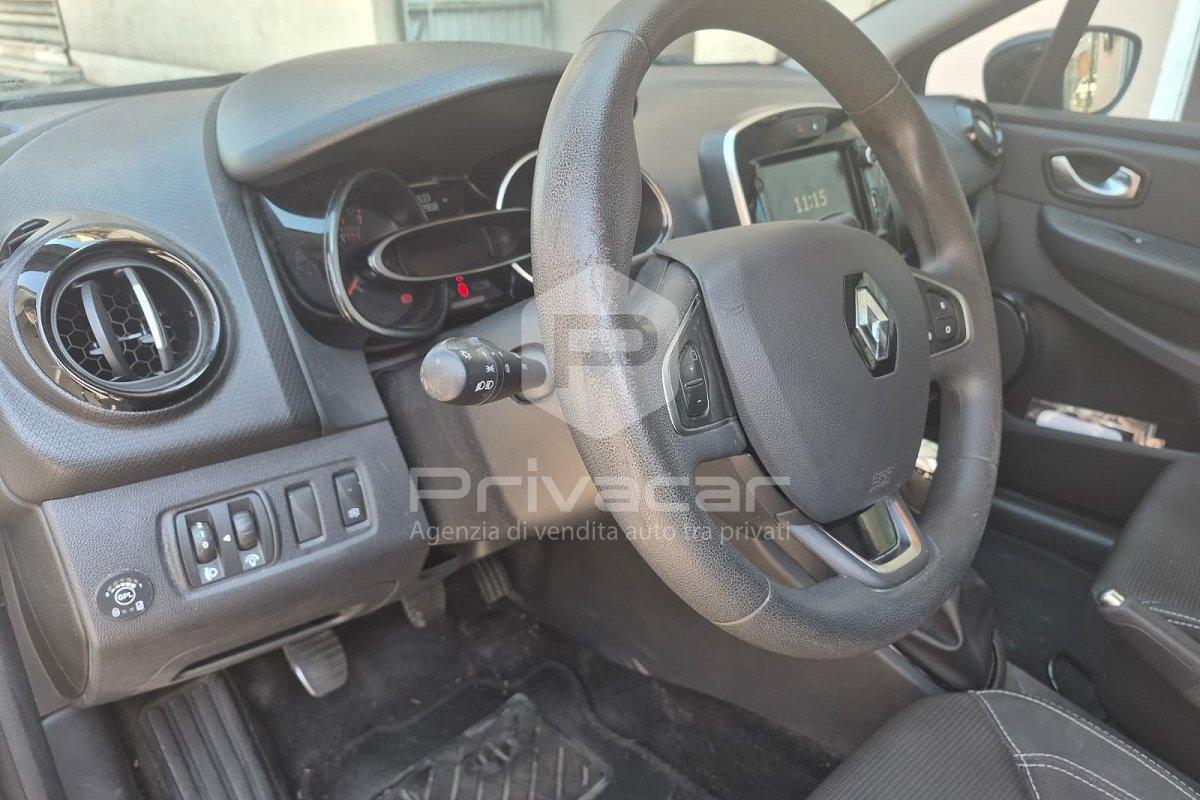 RENAULT Clio TCe 12V 90 CV GPL 5 porte Moschino Life