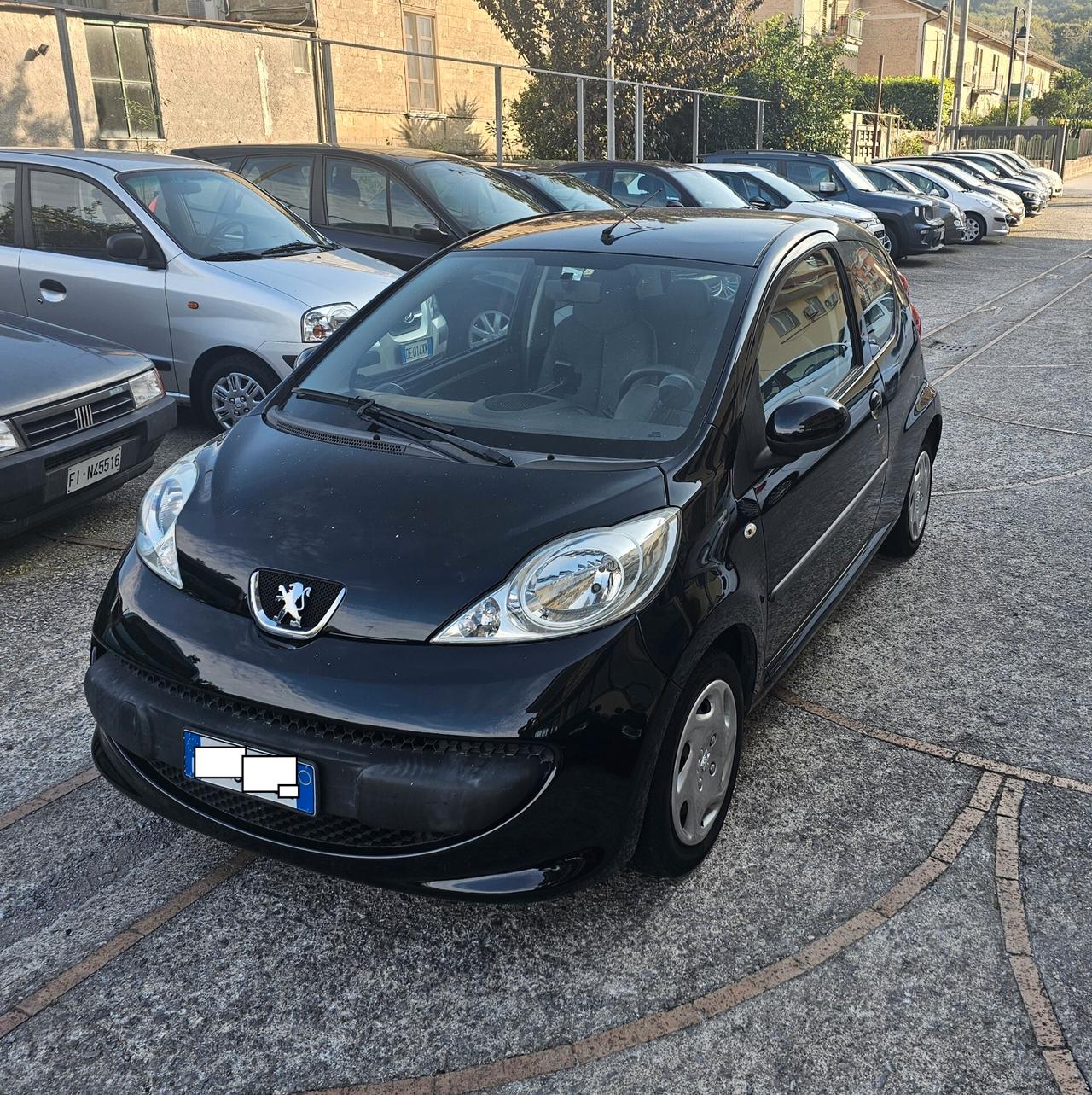 Peugeot 107 1.0 68CV 3p. TAGLIANDATA GARANZIA