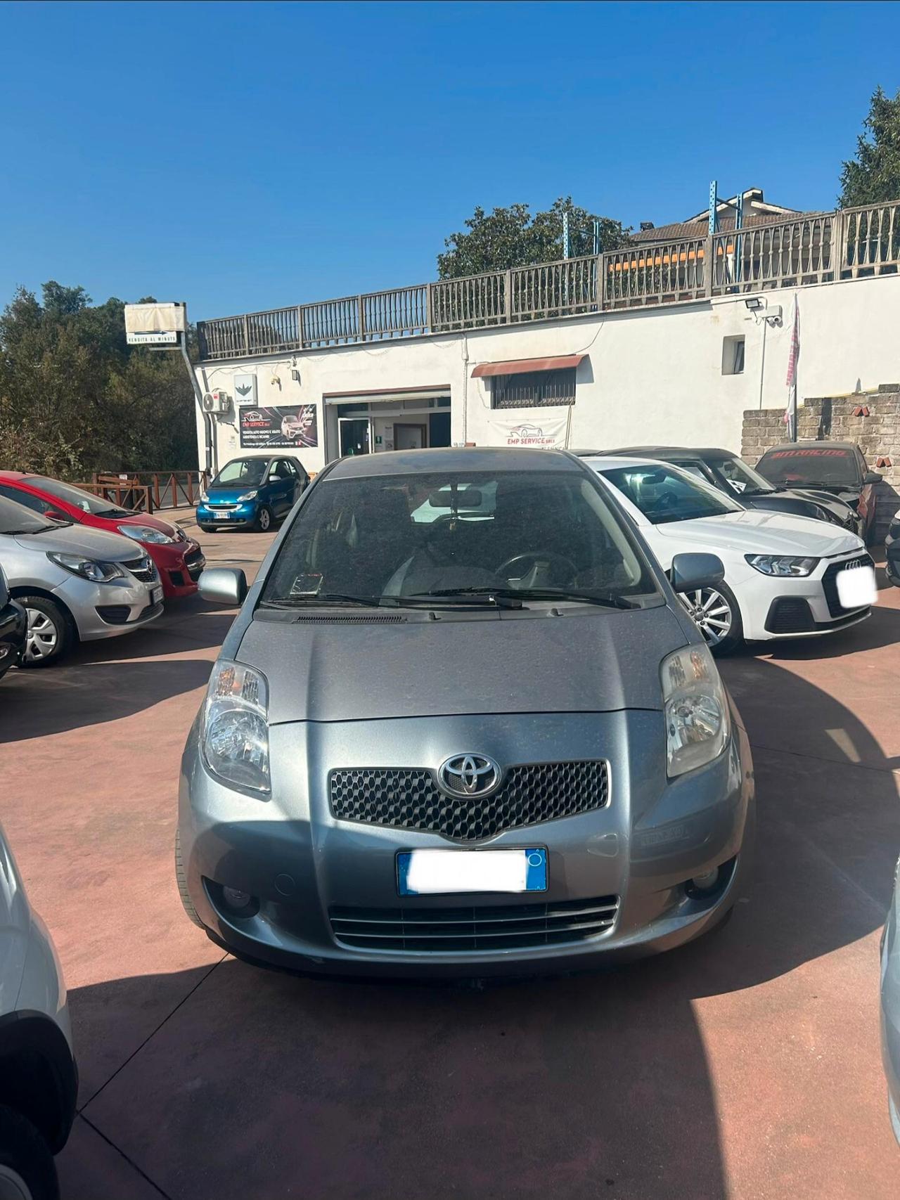 Toyota Yaris 1.3 5 porte Navi