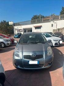 Toyota Yaris 1.3 5 porte Navi