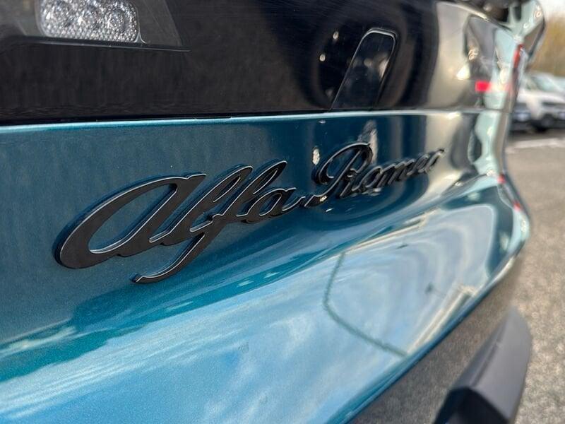 Alfa Romeo Junior 1.2 ibrida 145cv edct6