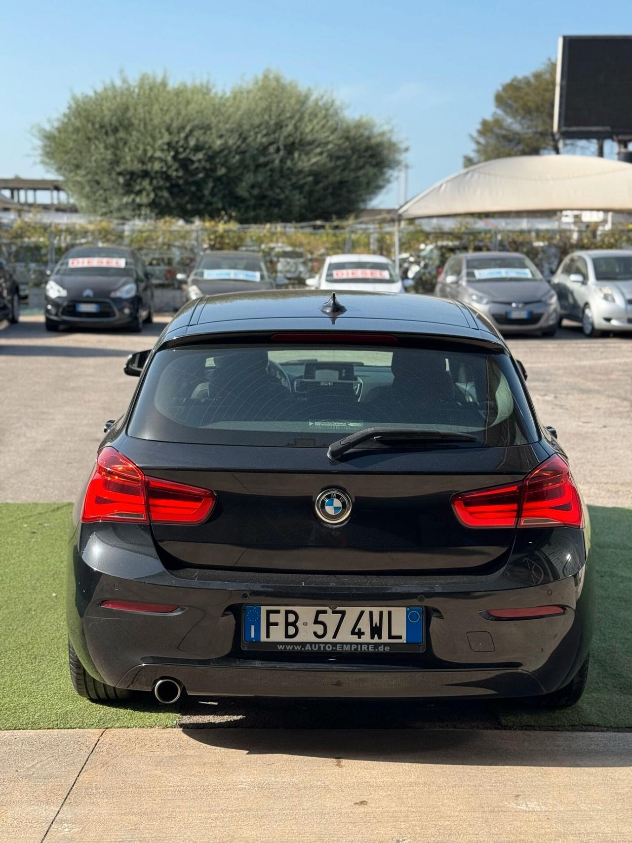 Bmw 116 116d 5p. Urban