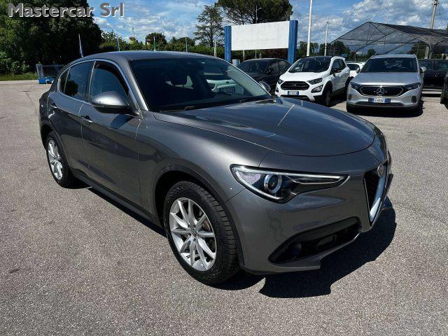 ALFA ROMEO Stelvio Stelvio 2017 2.2 t Executive Q4 210cv auto FM599ZJ