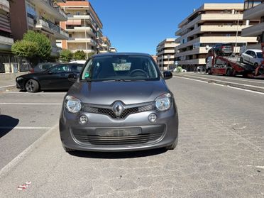 Renault Twingo LIMITEED LED PDC BLUETOOTH CLIMA AUTOMATICO