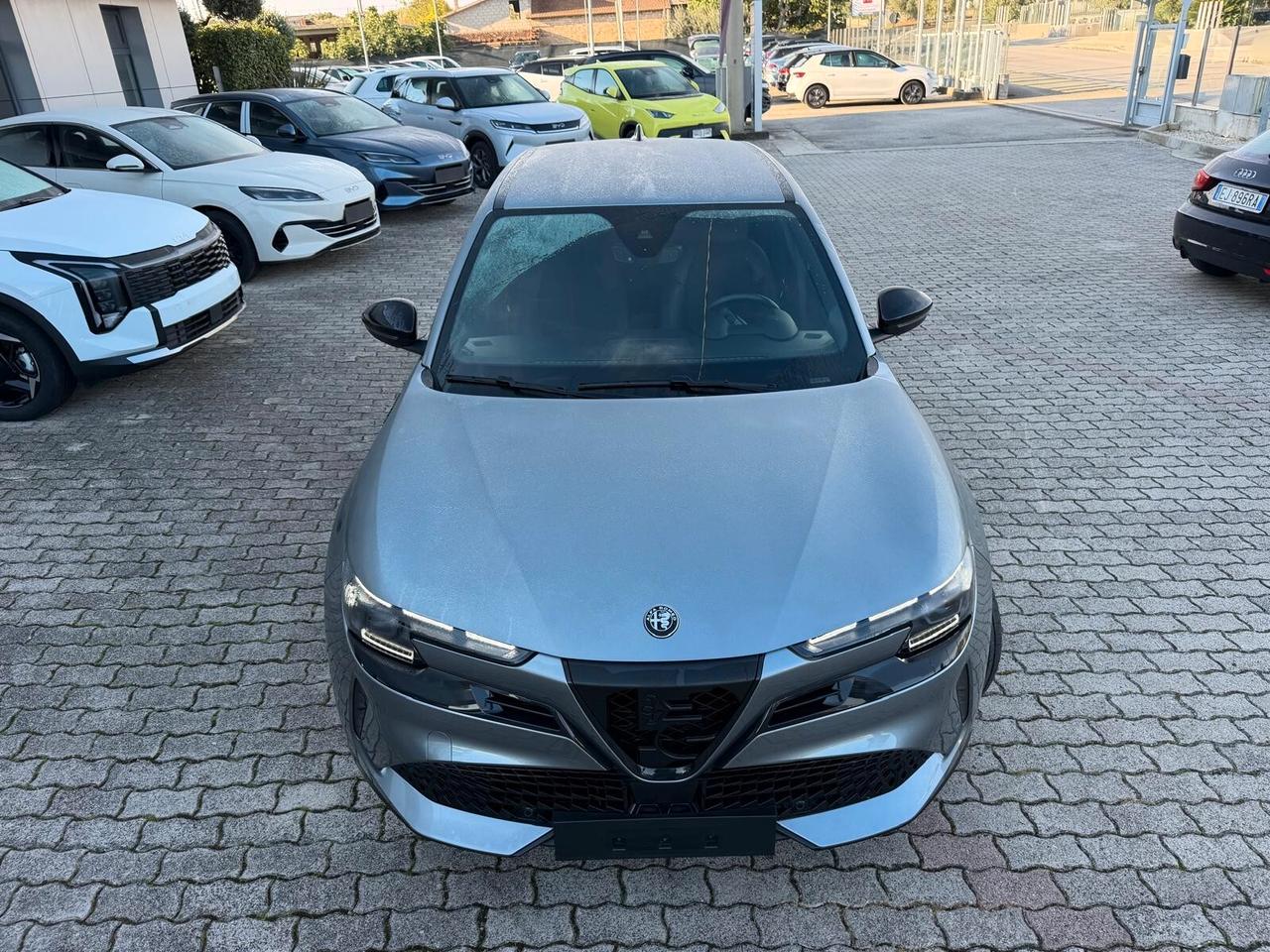 Alfa Romeo Junior 1.2 145 CV Hybrid eDCT6 Speciale