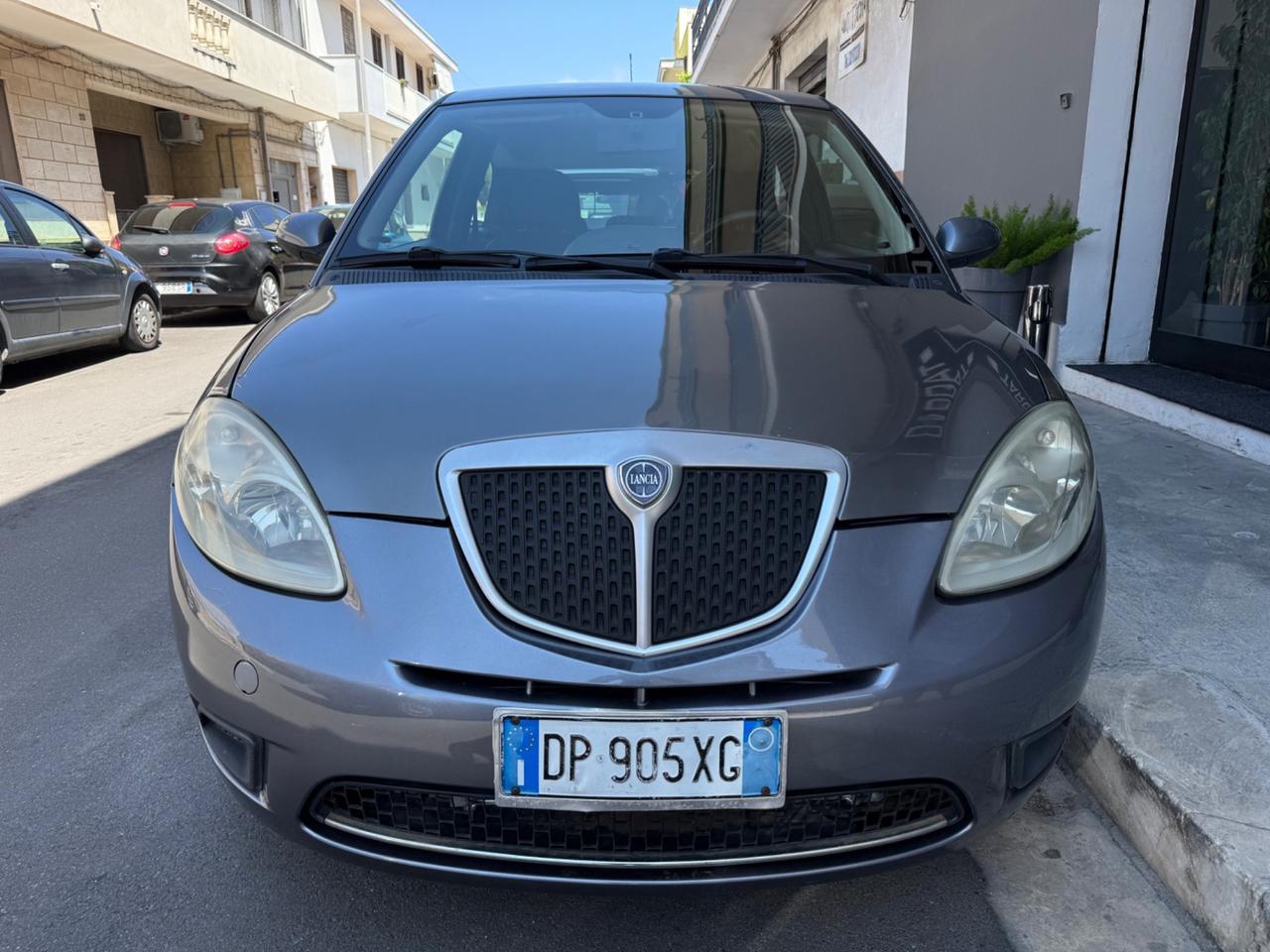 Lancia Ypsilon 1.2 69cv Oro