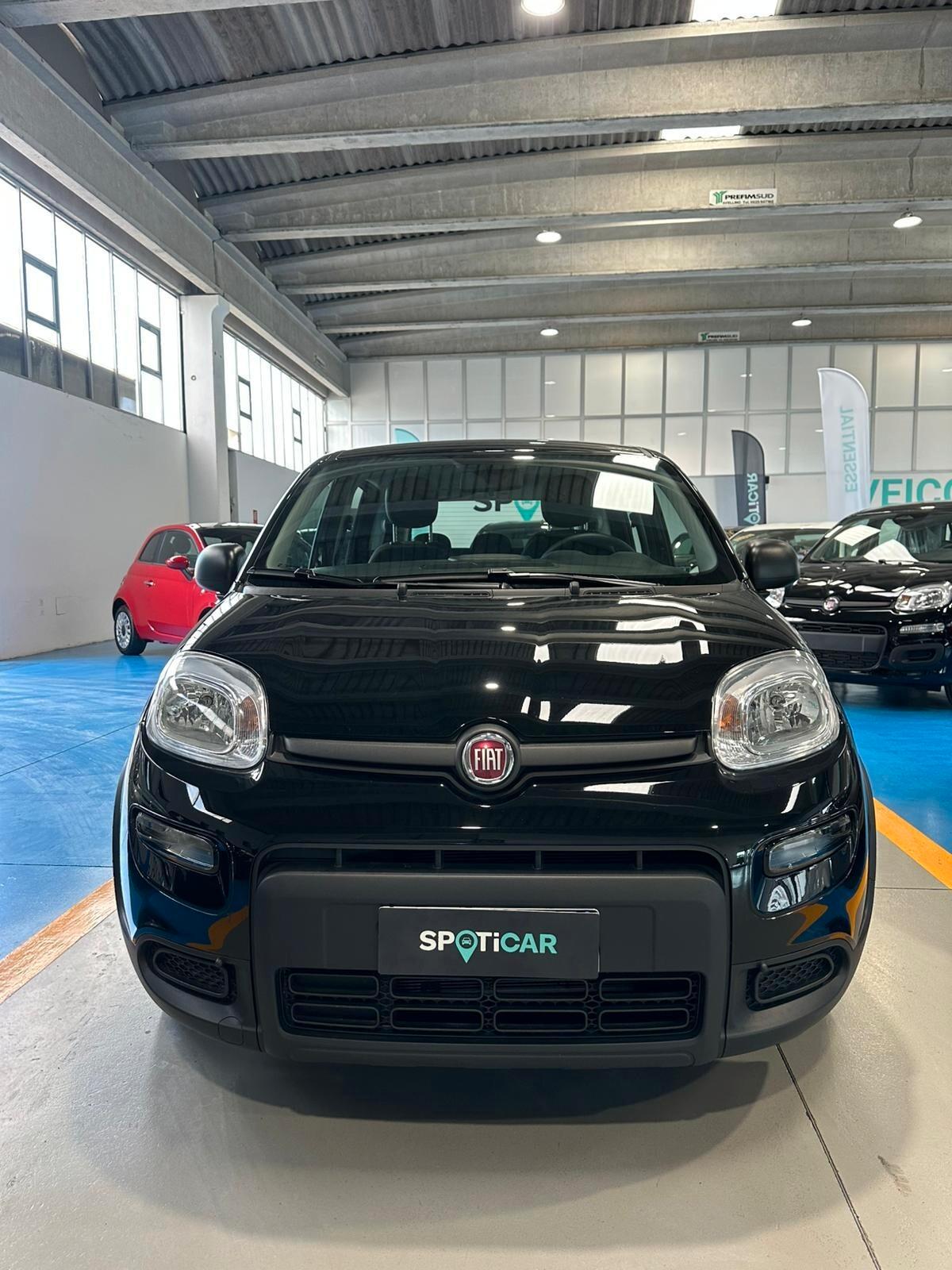 Fiat Panda 1.0 Hybrid 2024 km aziendale full optional