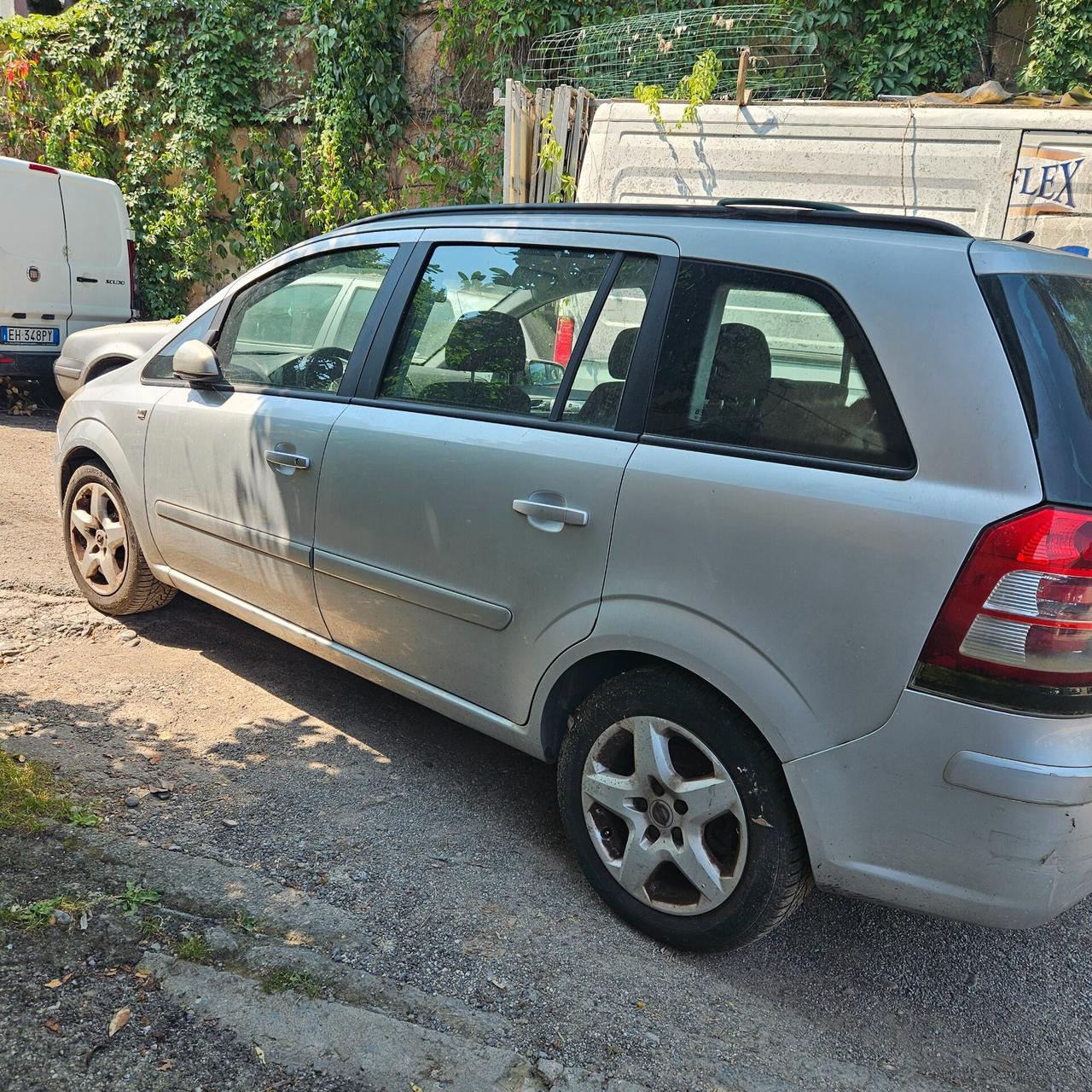 Opel Zafira 1.9 CDTI 120CV Enjoy