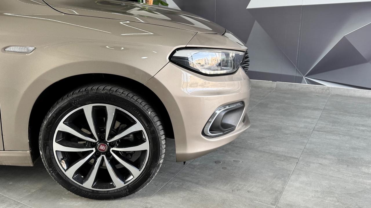 Fiat Tipo 1.6 Mjt S&S SW Lounge-2020