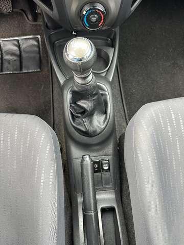 Toyota Yaris 5p 1.4 d-4d Sol dpf SOLI 60.000 KM PARI AL NUOVO!!