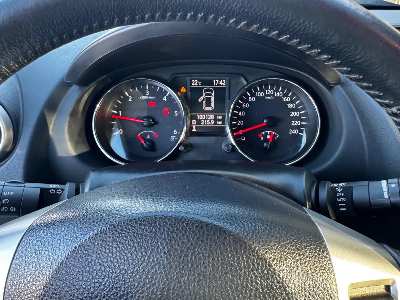 Nissan Qashqai 1.6 dCi DPF 360