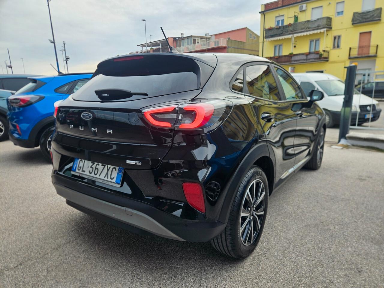 Ford Puma 1.0 EcoBoost Hybrid 125 CV S&S aut. Titanium X CV S&S Titanium X 29000km !!!