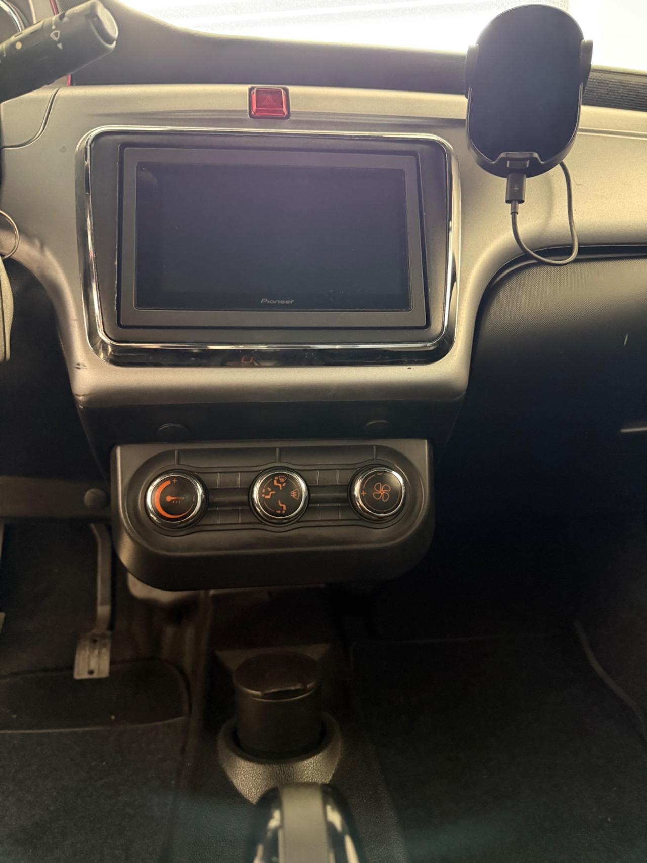 Ligier JS JS50 DCI Young Color