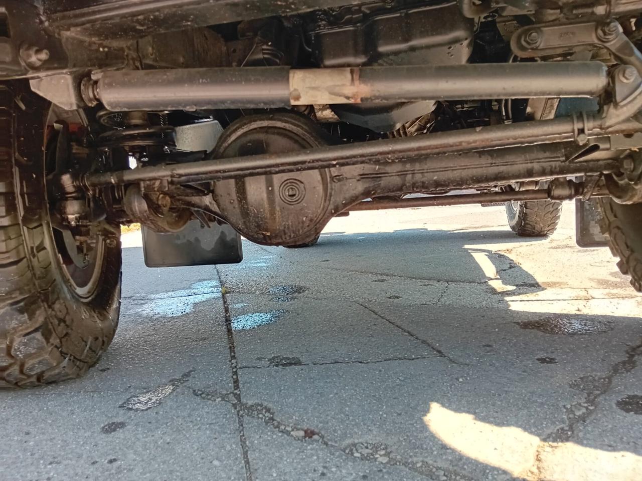 Land Rover Defender 90 2.4 TD4 Station Wagon SE