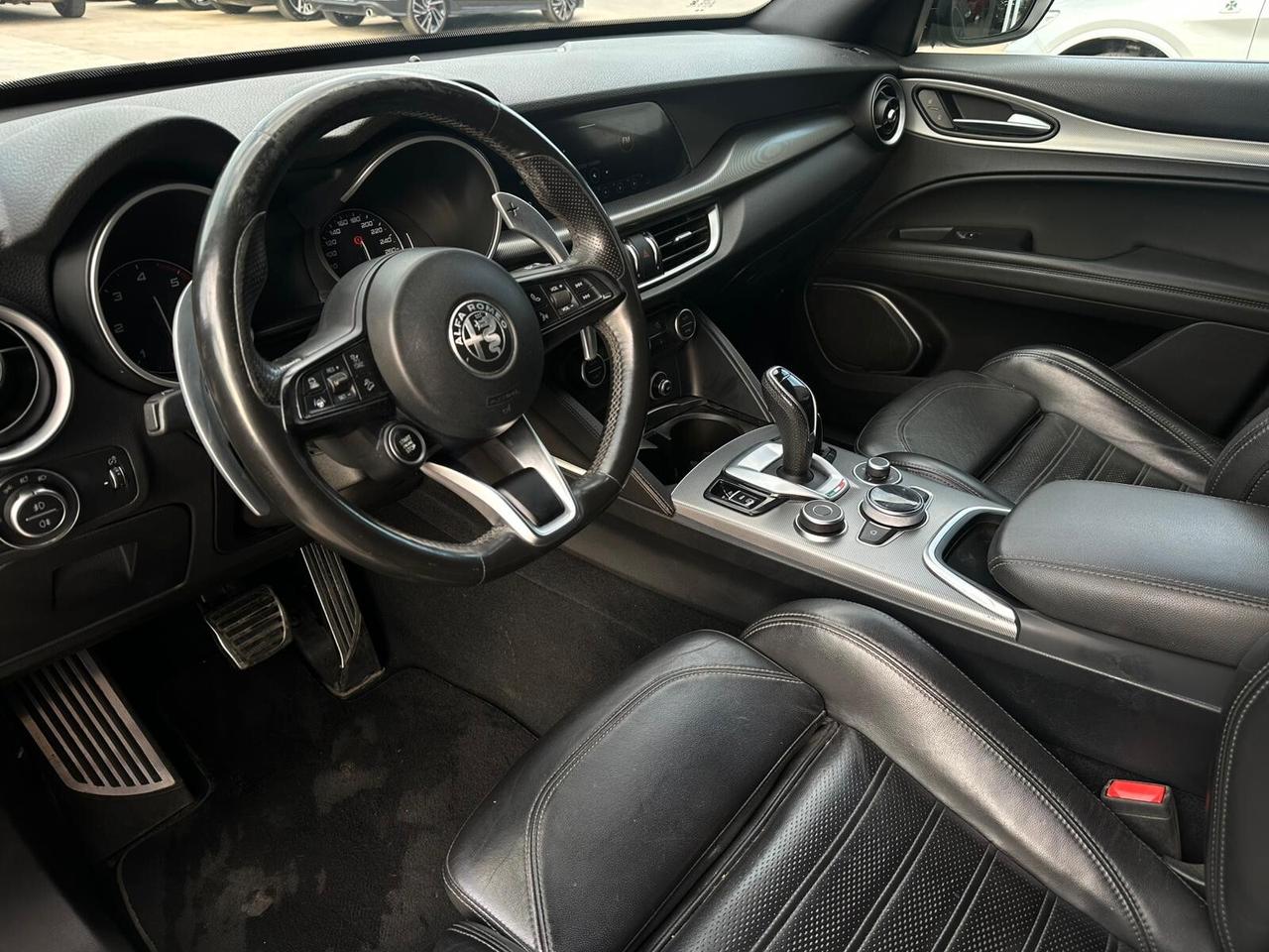 Alfa Romeo Stelvio 2.2 Turbodiesel 210 CV AT8 Q4 Veloce