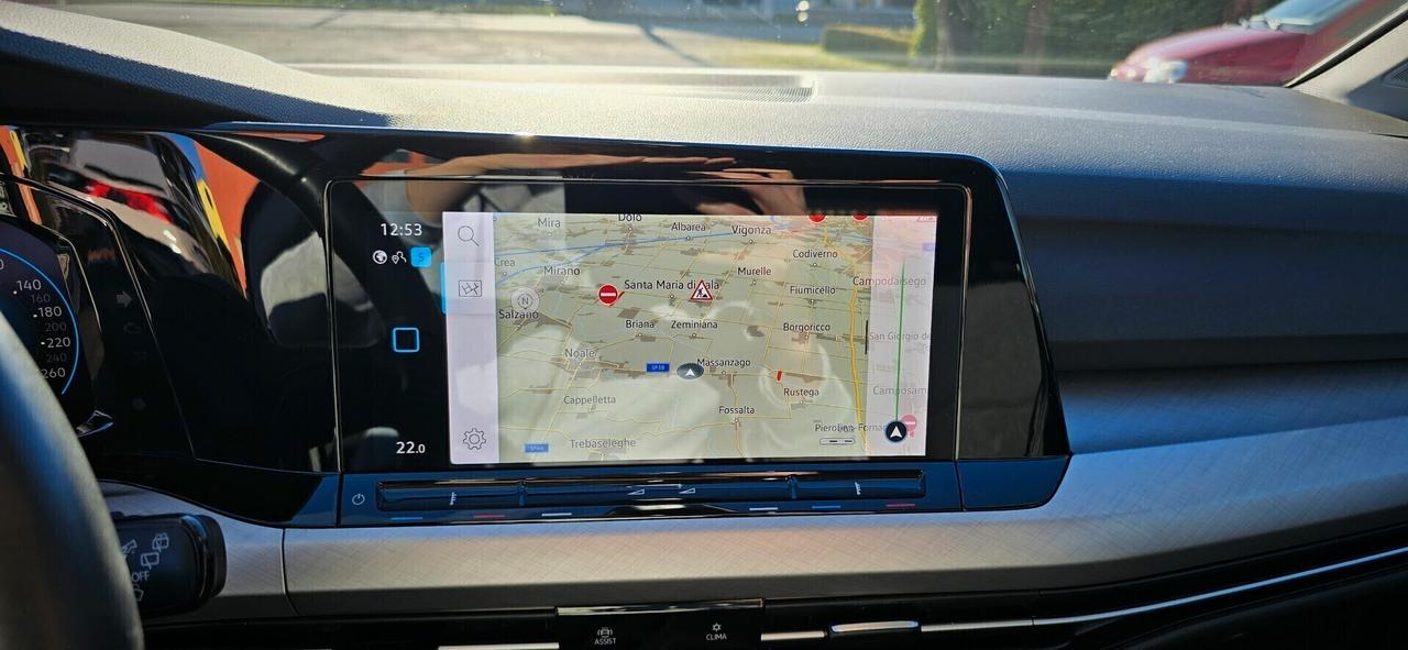 Volkswagen Golf eTSI EVO DSG - 2023