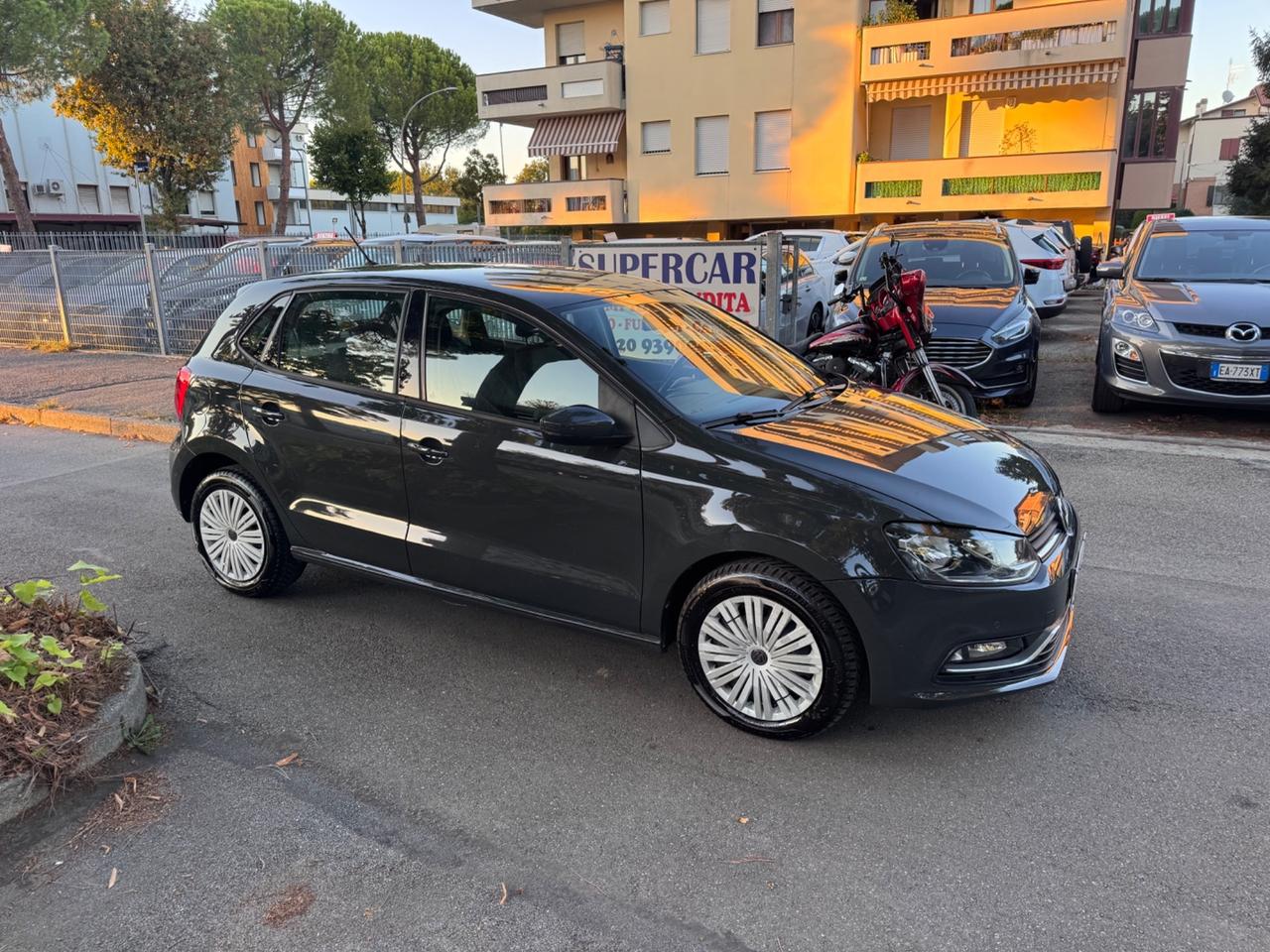 VW Polo 1.4 TDI 5 porte neopaten garanzia 12 mesi