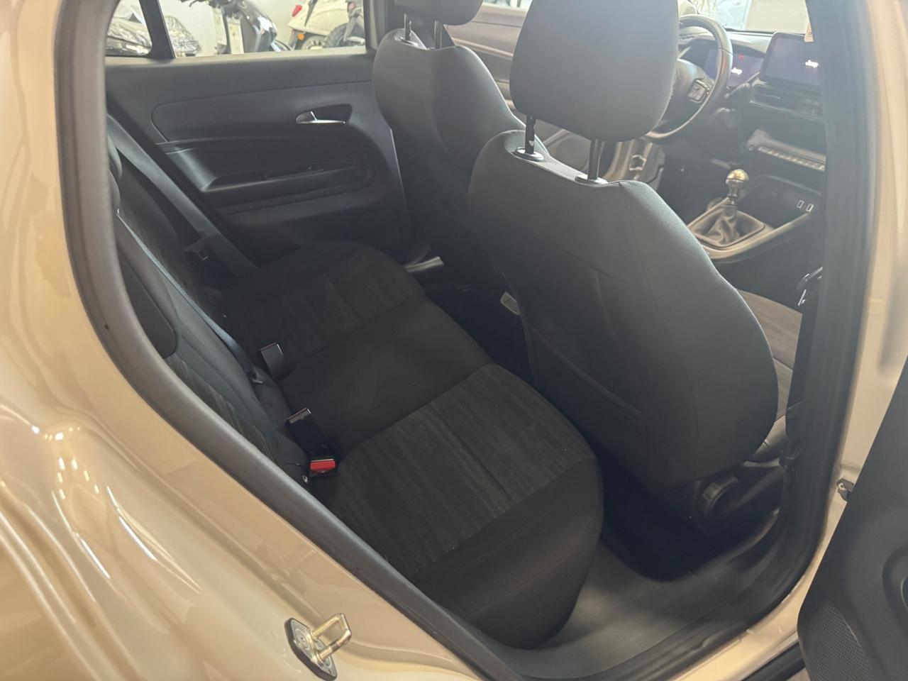 Jeep Avenger 1.2 Turbo 100 CV Summit