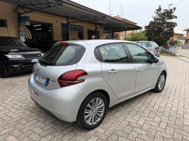 PEUGEOT 208 1° serie PureTech 82 5 p Allure OK NEOPATENTATO