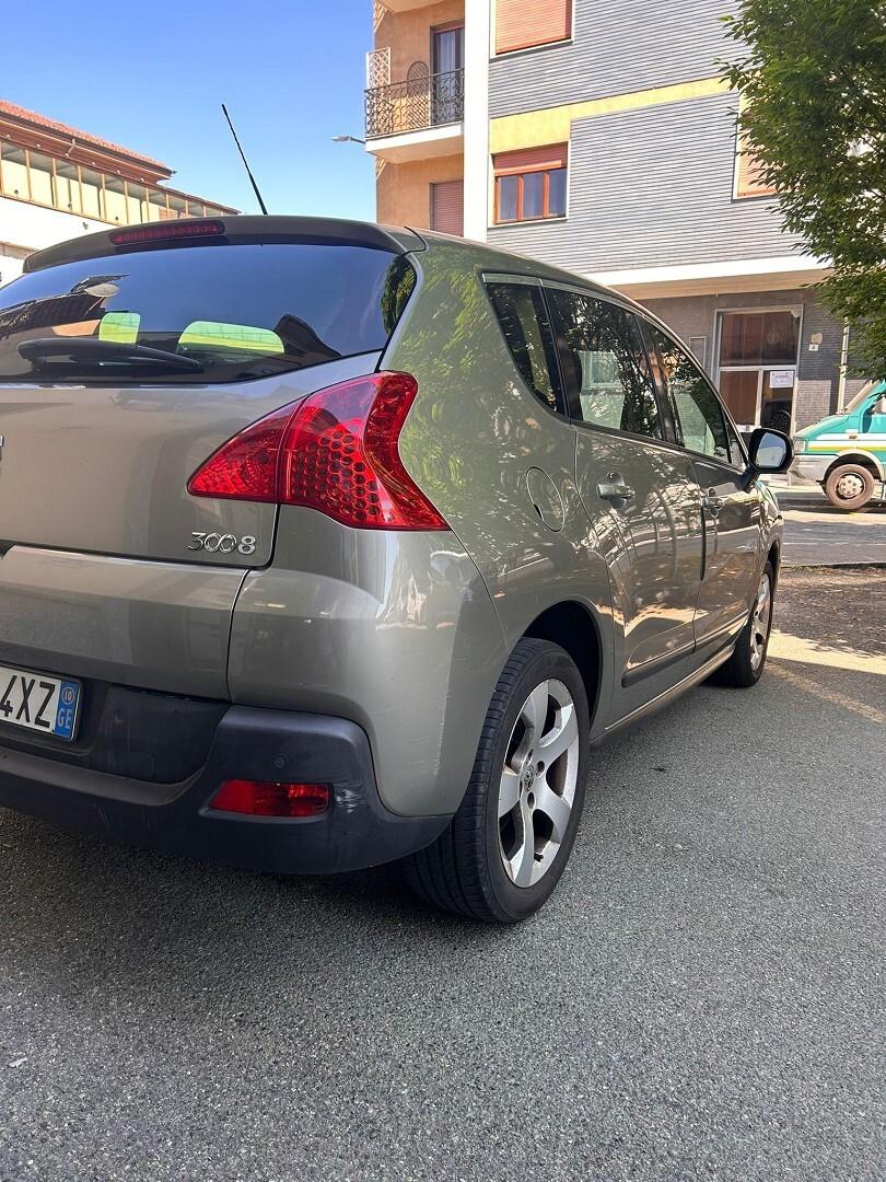 Peugeot 3008 123.000km tagliandati